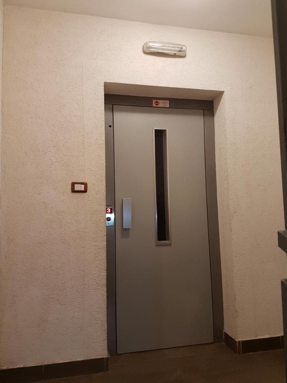 Delta Apartment 포드고리차 외부 사진