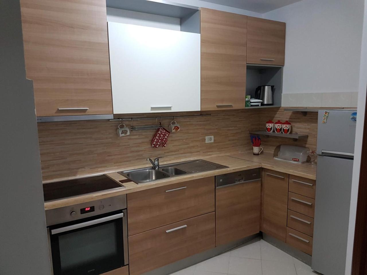 Delta Apartment 포드고리차 외부 사진